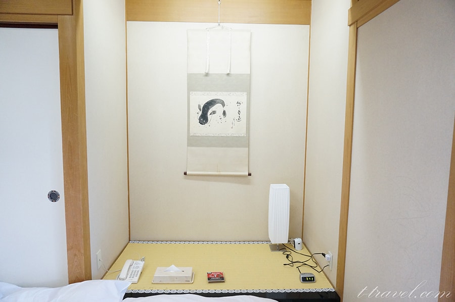 大江戸温泉下呂新館12.5畳の和室のお部屋