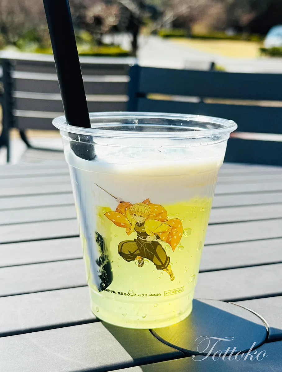【明治村×鬼滅の刃コラボフード】善逸の雷の呼吸レモンヨーグルトドリンクを紹介【食道楽のコロツケーの店で飲めるよ】
