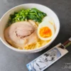 【鬼滅の刃×宅麺】コラボラーメン実食レビュー【宅麺＆らくうまを食べ比べてみたよ】