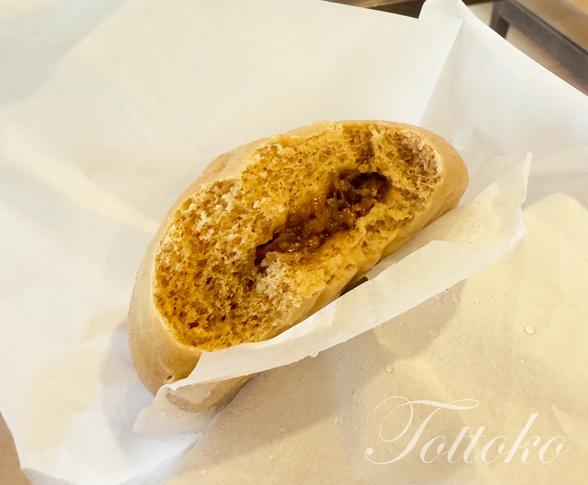 【明治村×鬼滅の刃コラボフード】蜜璃ちゃんの桜ドリンクと伊之助まん【食道楽のカフェを紹介】