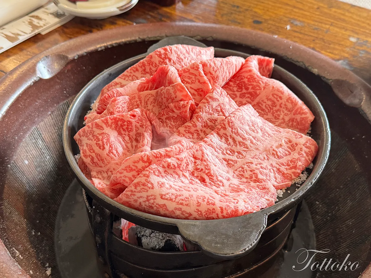 【明治村×鬼滅の刃コラボフード】大井牛肉店の煉獄さんの牛鍋レポ。本当にうまい!贅沢な一品です。