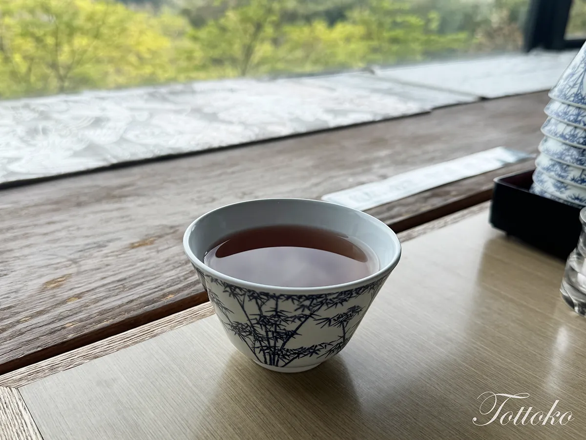 山菜の天麩羅が美味。和食処碧水亭の 32悲鳴嶼さんの精進御膳【明治村×鬼滅の刃コラボフード】