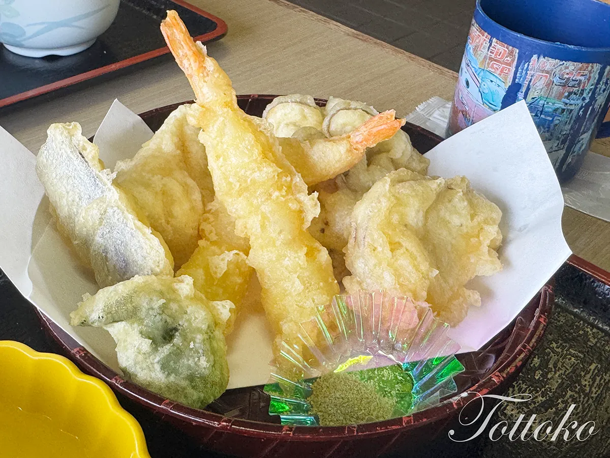 山菜の天麩羅が美味。和食処碧水亭の 32悲鳴嶼さんの精進御膳【明治村×鬼滅の刃コラボフード】