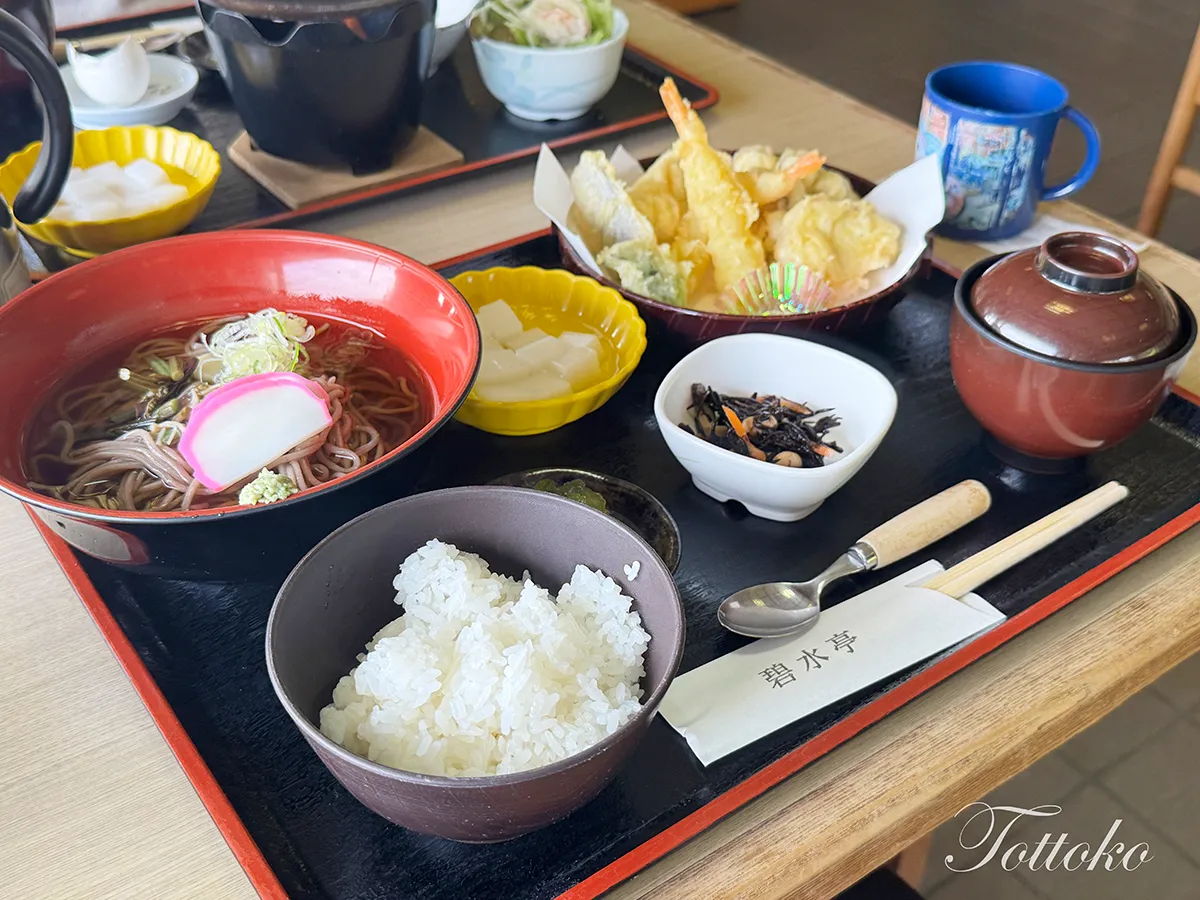 山菜の天麩羅が美味。和食処碧水亭の 32悲鳴嶼さんの精進御膳【明治村×鬼滅の刃コラボフード】
