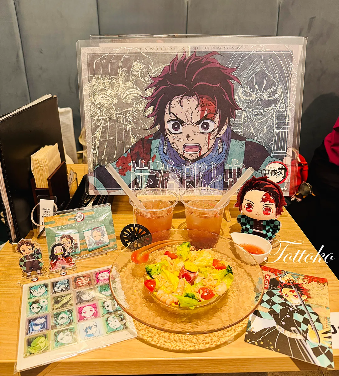 【あの浅草のうどんが登場!】ufotablecafe鬼滅の刃再放送 立志編第2期飲食レポ 珠世さんのサラダ