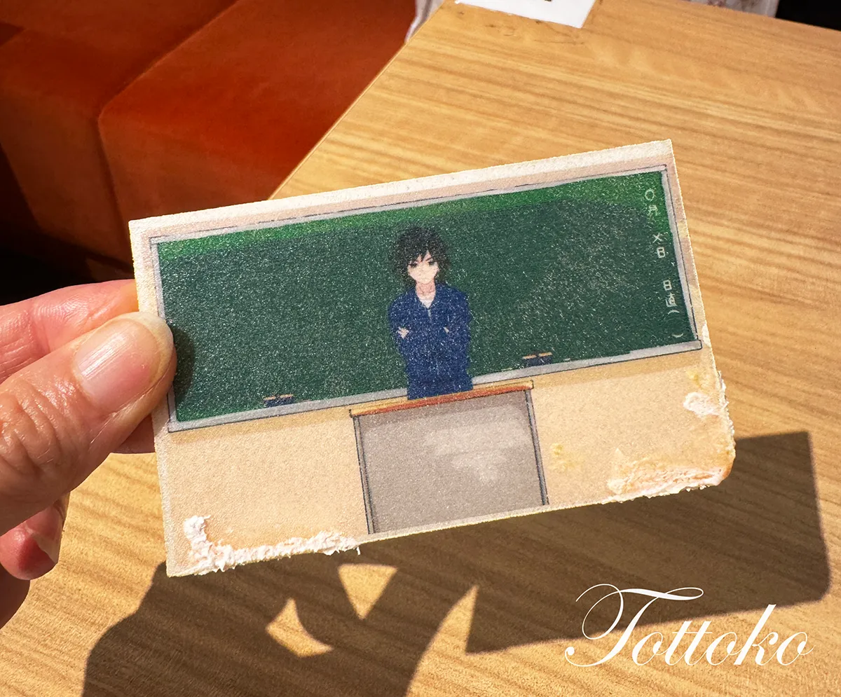 ufotablecafe鬼滅の刃再放送 立志編第三期飲食レポ。「キメツ学園」冨岡先生の教室デザートプレート。冨岡先生のモナカ