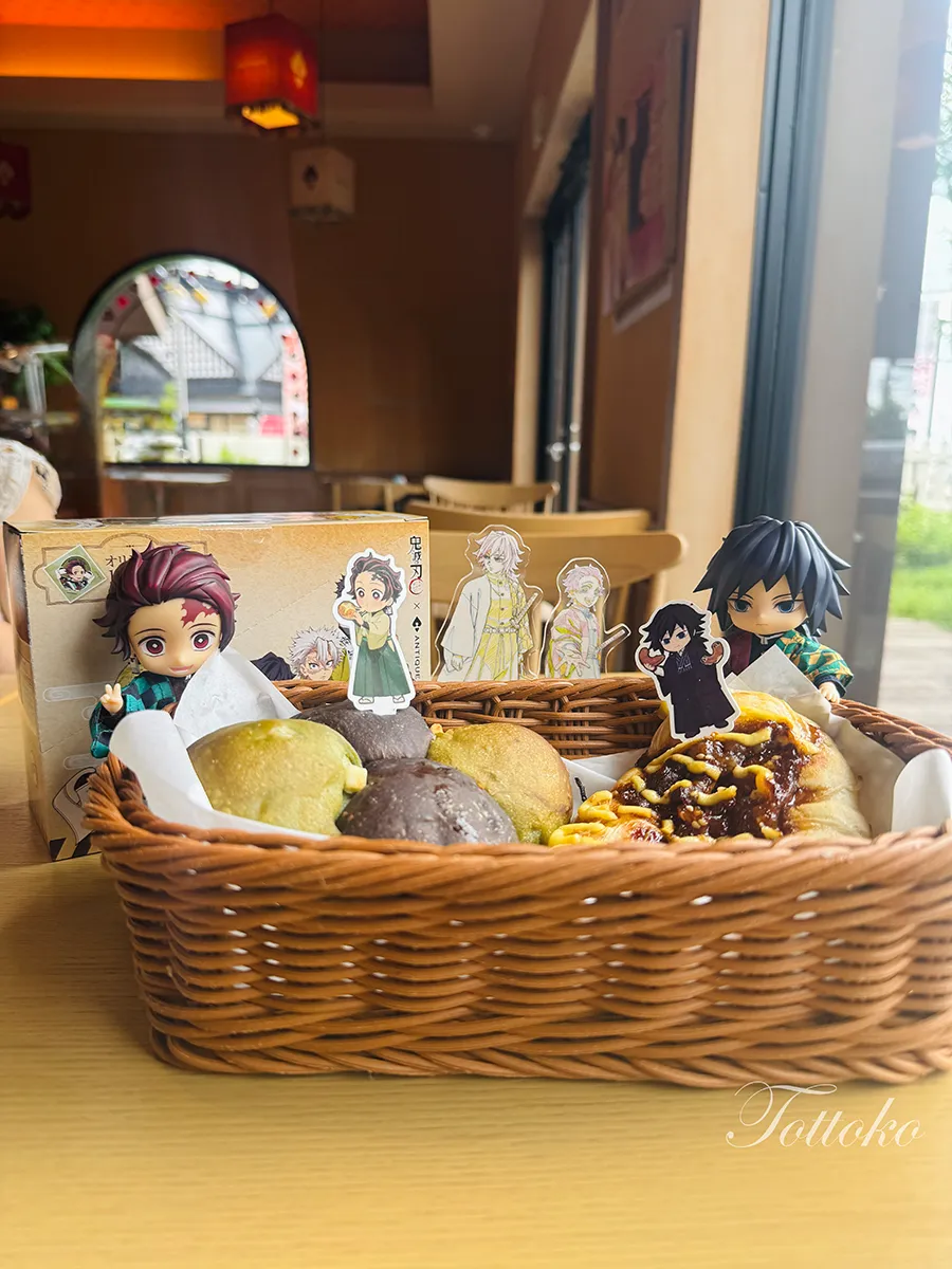 鬼滅の刃×アンティークコラボ初日レポ【グッズ・コラボパン・ノベルティも可愛いです】
