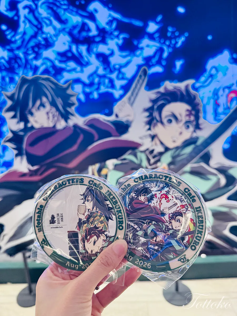 【初来店向け】ufotable CHARACTERS Cafe IKEBUKUROの行き方と利用の流れまとめビッグカプセルトイ