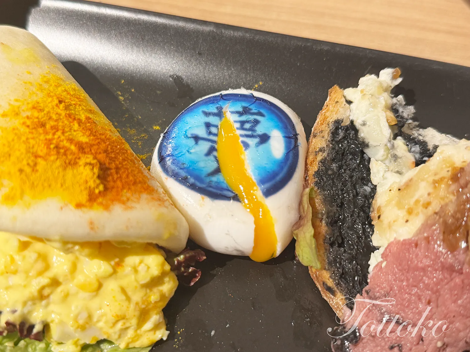 ufotablecafe無限列車編第一期 飲食レポ。ufotablecafe無限列車編第一期 飲食レポ。ドリンクノベルティコースター魘夢のブルスケッタ