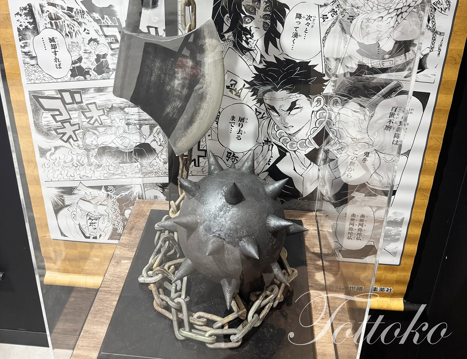 ジャンプショップ名古屋店の鬼滅の刃フェアへ【柱たちの刀の展示を観てきました】